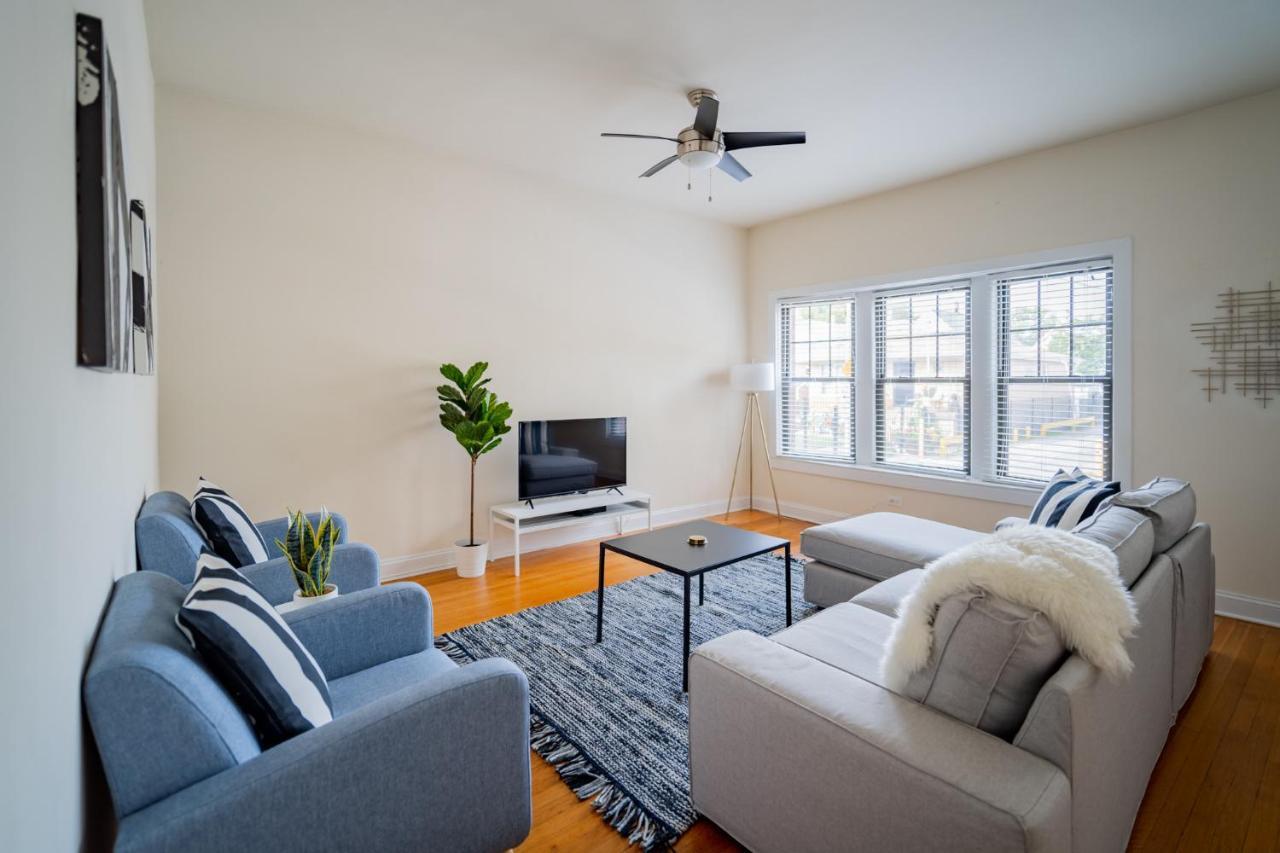 3-Bedroom Gem Apt With In-Unit Laundry - Lawndale 1 & 2 Rep Chicago Exterior foto