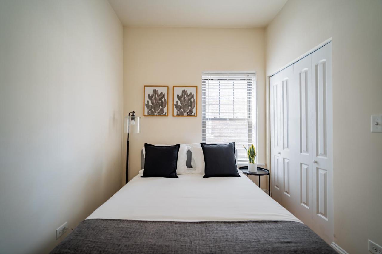 3-Bedroom Gem Apt With In-Unit Laundry - Lawndale 1 & 2 Rep Chicago Exterior foto
